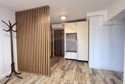 Apartament 3 camere de vanzare Tiglina1 Bloc NOU 2002 - 5