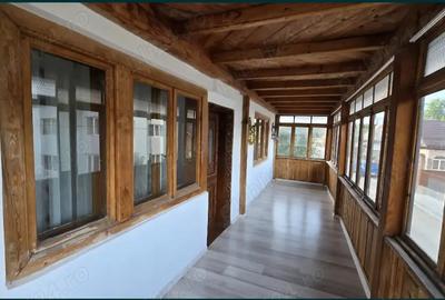 Casa de vanzare Vaideeni - 2
