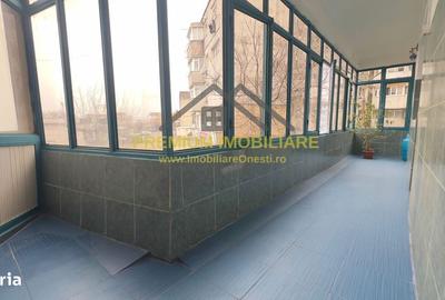 Apartament cu 3 camere decomandat în Central - 11