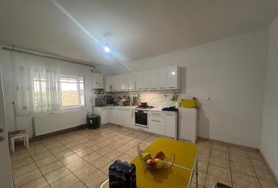 Apartament 4 camere la casa zona Aradul Nou - ID : RH-41579-property Apartament 4 camere la casa zona Aradul Nou - ID : RH-41579-property - 1