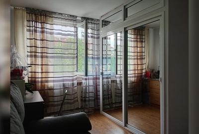 Apartament cu 3 camere semidecomandat în Micro 19 - 7