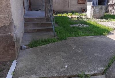 Casă cu 2 camere cu Teren 217 Mp în Central - 9