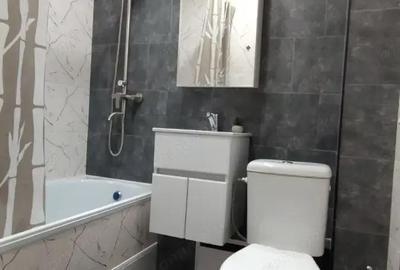 Garsonieră decomandată în Gorjului