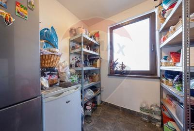 Casă cu 5 camere cu Teren 505 Mp în Hălchiu - 10