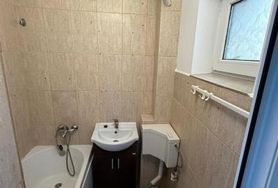 Apartament cu 2 camere semidecomandat în Podu Roș - 4
