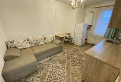 Apartament cu 2 camere semidecomandat în Giroc