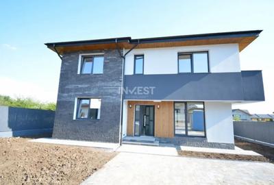 Casă cu 4 camere cu Canalizare în Central - 5