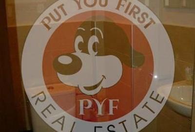 Apartament cu 4 camere semidecomandat în Romană