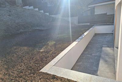 Casă cu 4 camere cu Teren 655 Mp în Tăuți - 5