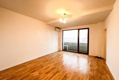Penthouse cu 4 camere semidecomandat în Gheorgheni