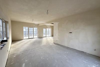 Casă individuală cu 4 camere cu Canalizare în Chinteni - 7