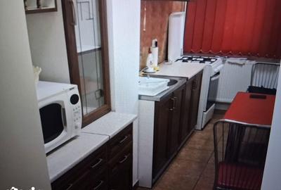 Apartament cu 2 camere semidecomandat în Tei - 1