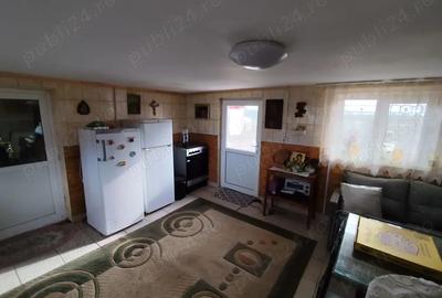 Casă cu 3 camere în Băleni - 1