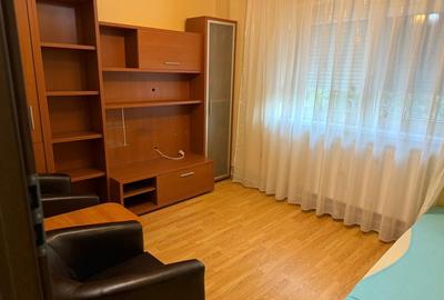 Simion Barnutiu-lângă Hotel Streliția Simion Barnutiu-lângă Hotel Streliția - 7