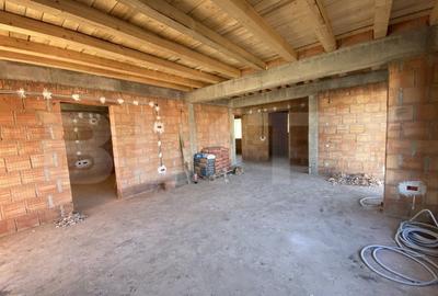 Casa de vanzare unifamiliala parter in suprafata de 125 mp utili, Zona Criseni - 3