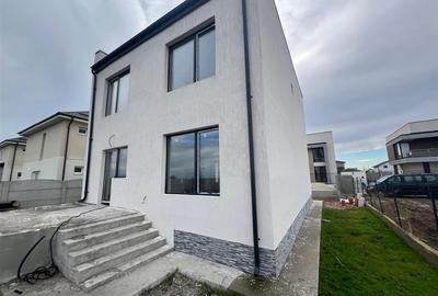 Vila individuala || zona noua || 5 camere || - 4