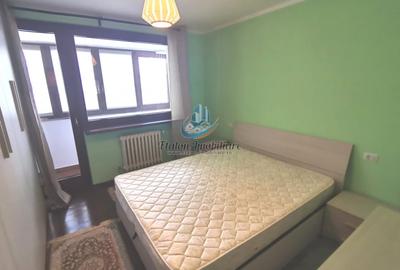 Apartament 3 camere, ultracentral, 2 balcoane, Piatra Neamt - 3