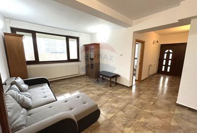 Casă / Vilă cu 5 camere de închiriat în zona Palazu Mare - 4