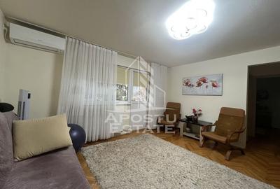 Apartament cu 3 camere semidecomandat, mobilat în Dâmbovița - 10