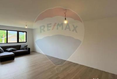 Casă cu 20 camere cu Teren 4563 Mp în Bughea de Sus - 9