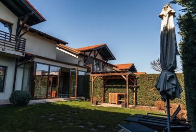 Casă cu 4 camere în Central - 4