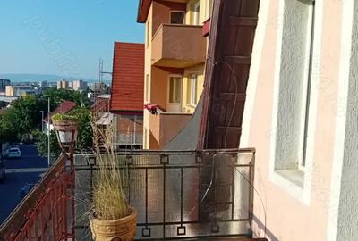 Casă cu 6 camere cu Teren 479 Mp în Central - 5