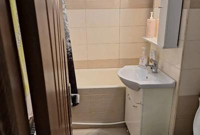 Vand apartament cu 2 camere Vand apartament cu 2 camere - 4