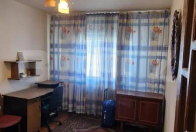 Apartament cu 3 camere decomandat în Central - 2