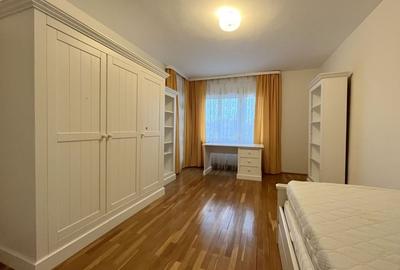Apartament deosebit pe două nivele, într-o vilă elegantă - 6