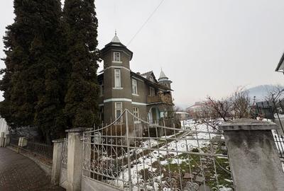 Casă individuală cu 8 camere cu Teren 3488 Mp în Central - 10