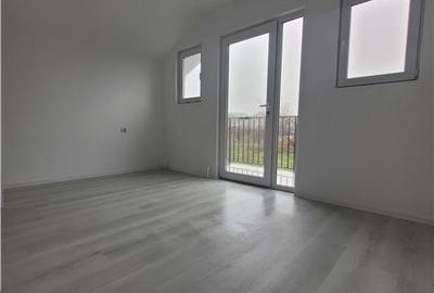 Casă individuală cu 5 camere cu Canalizare în Lumina - 13