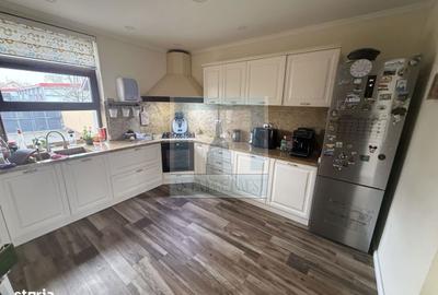 Casă cu 4 camere în Central - 5