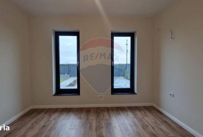 Casă cu 3 camere cu Teren 400 Mp în Ciocănești