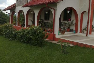 Vand casa de vacanta, tip pensiune ultramoderna, S+P+M, pre? redus la jumatate - 5