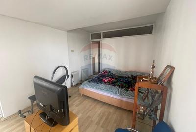 Apartament de vanzare Galati, 6 camere, Faleza - locuinta sau birouri - 8