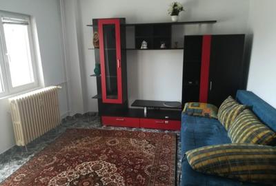 Apartament cu 2 camere decomandat în Tei - 10