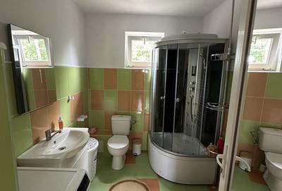 Casă cu 4 camere în Central - 3