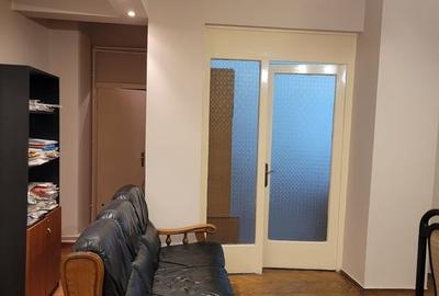 Apartament cu 3 camere decomandat în Universitate - 7
