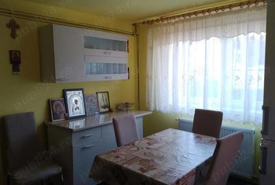 Casă cu 5 camere cu Teren 36 Mp în Central - 2