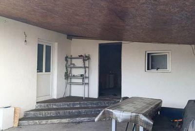 Casă cu 4 camere cu Teren 250 Mp în Poarta Albă - 7