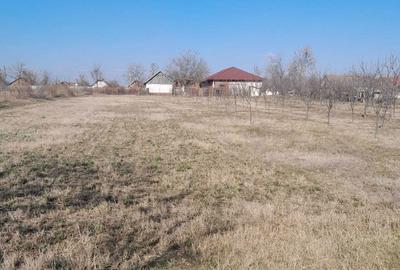 Casă cu 4 camere în Grăniceri - 2