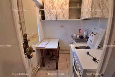 Garsonieră semidecomandată în Buziașului - 4