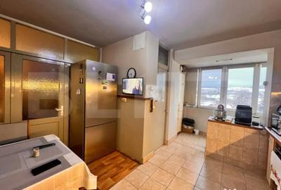Apartament cu 3 camere decomandat în Central - 1
