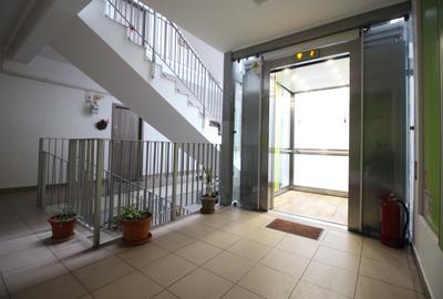 Luică + Brâncoveanu, bloc 2013, 2 camere mobilat și utilat, parcare ADP - 19