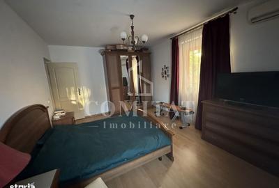 Apartament cu 3 camere semidecomandat în Andrei Mureșanu