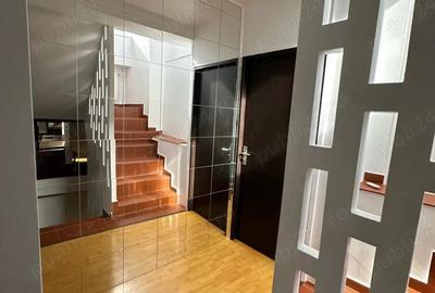 Dau spre chirie Casa mare in centrul istoric al Brasovului - 9