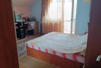 Casă cu 5 camere cu Teren 500 Mp în Unirea - 13