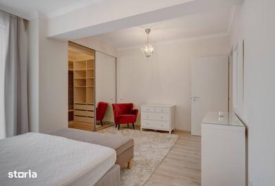 Apartament cu 3 camere în Central - 11
