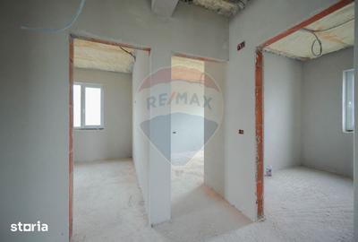 Casă cu 3 camere cu Teren 455 Mp în Sânmartin - 5