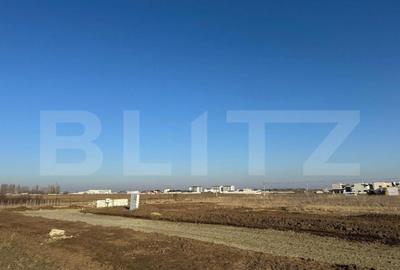 Teren de 324 mp, în Central